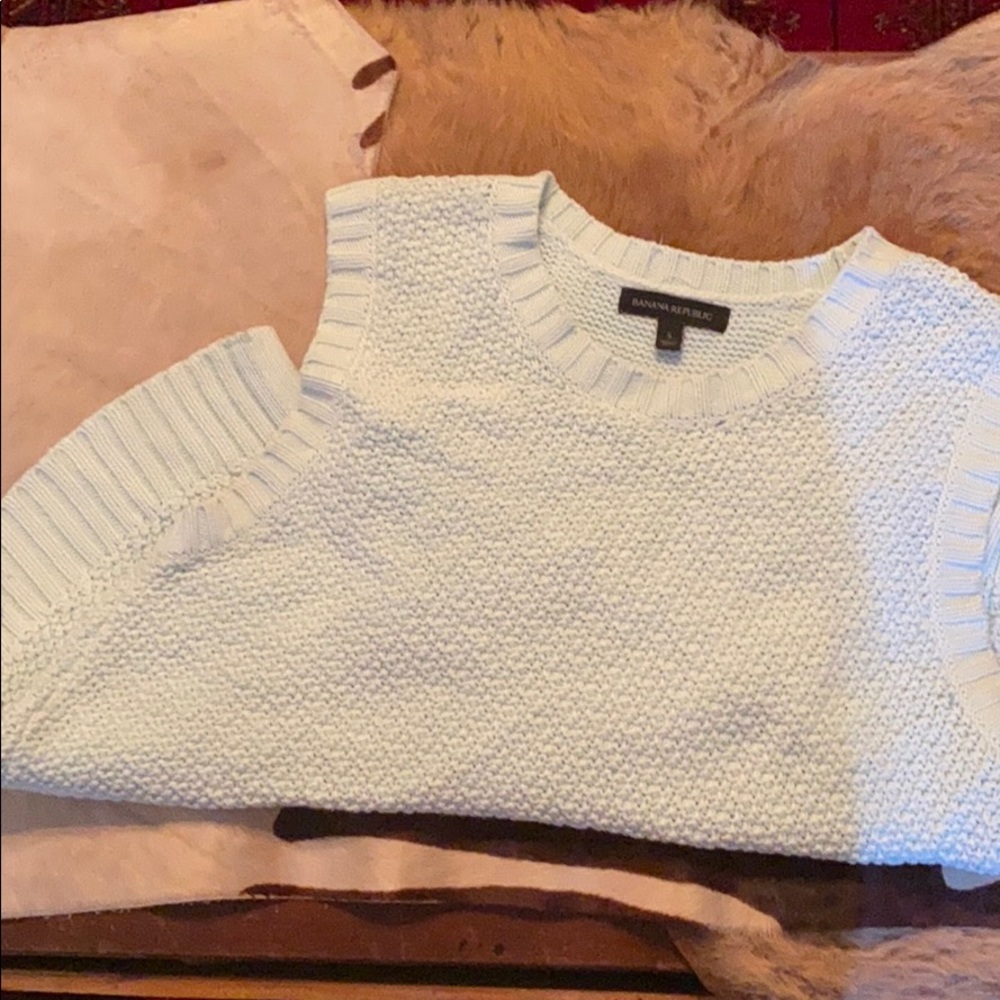 Banana Republic sweater tank. Size small.